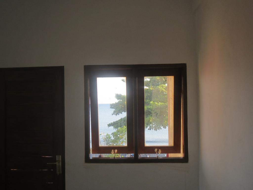 Amed Sari Beach Guesthouse ห้อง รูปภาพ