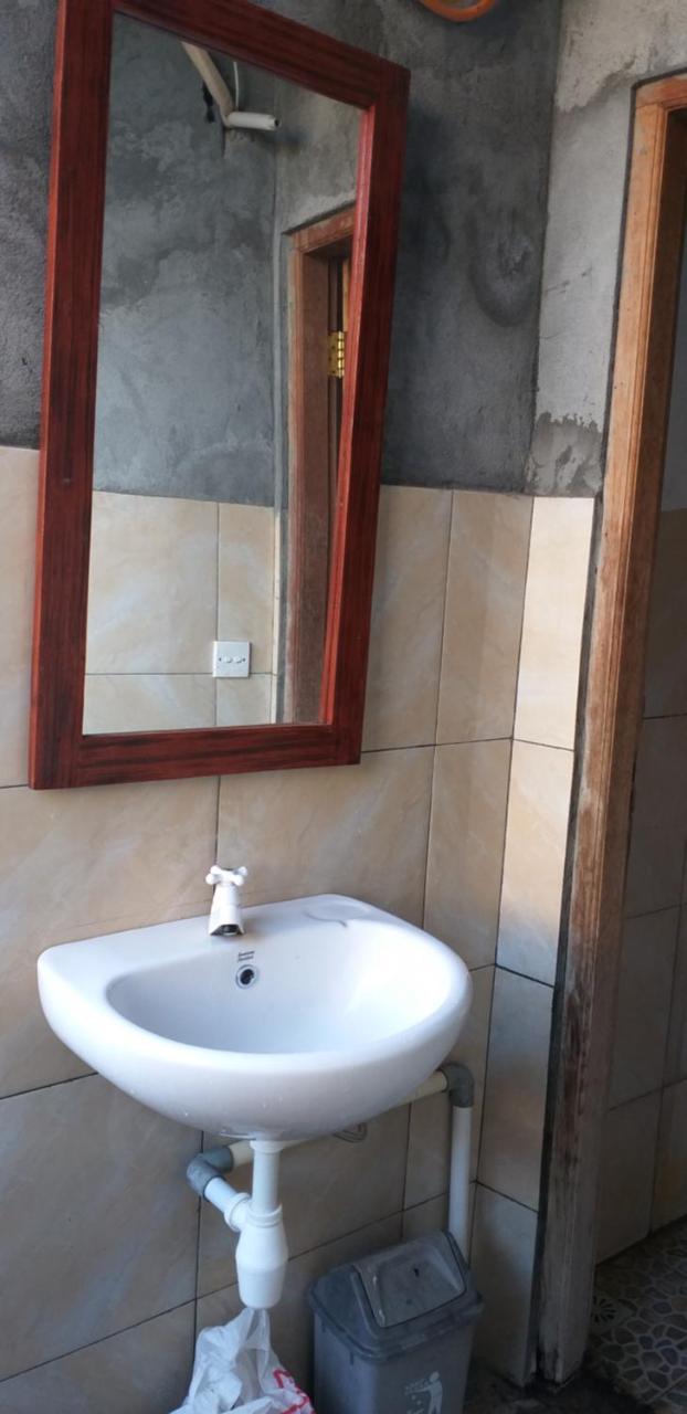 Amed Sari Beach Guesthouse ภายนอก รูปภาพ